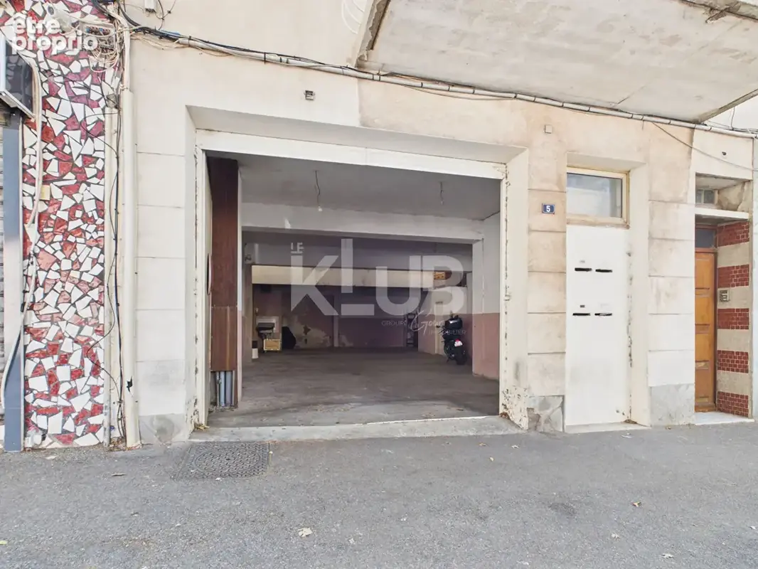 Local commercial à vendre à Port de Bouc - 112 m² - Travaux à prévoir - photo 5