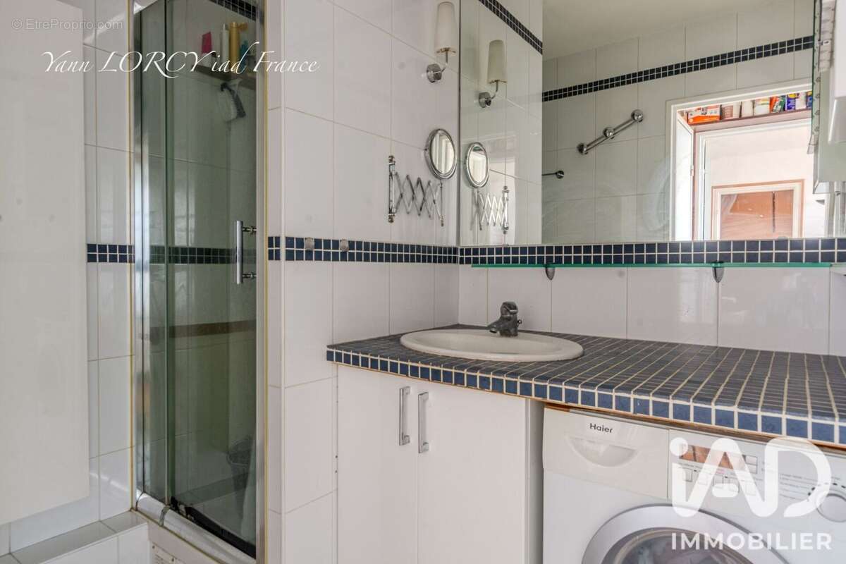 Photo 8 - Appartement à PARIS-18E