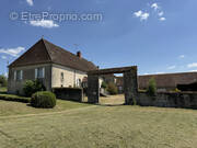 Maison à AUNAY-EN-BAZOIS