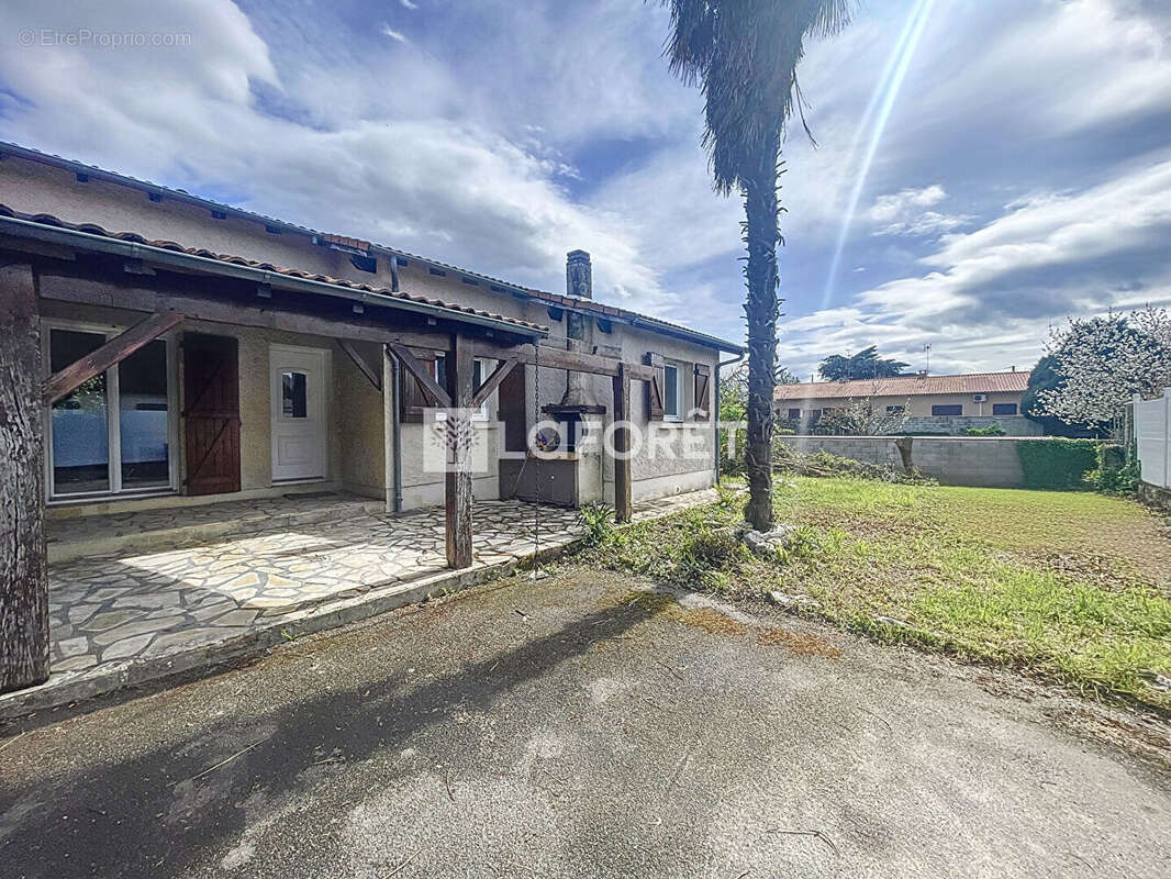 Maison Castelsarrasin 5 pièce(s) 96.92 m2 - photo 8