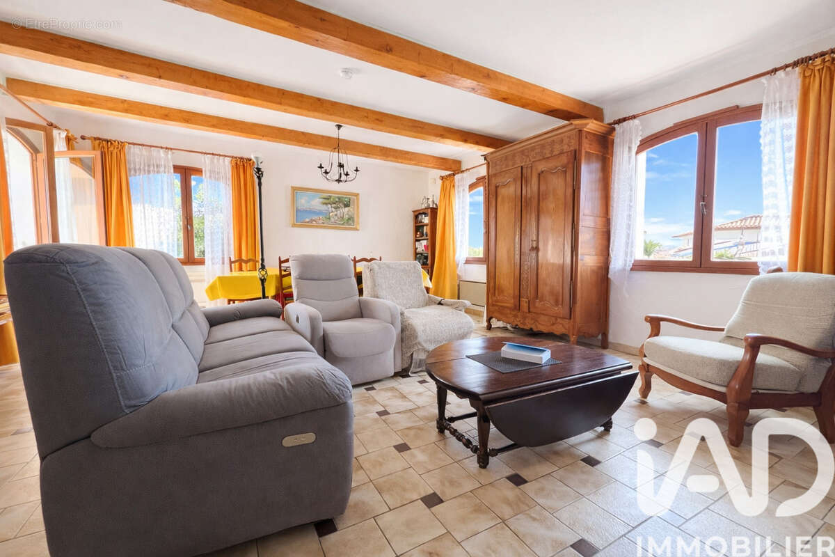 Photo 4 - Maison à SAINT-RAPHAEL