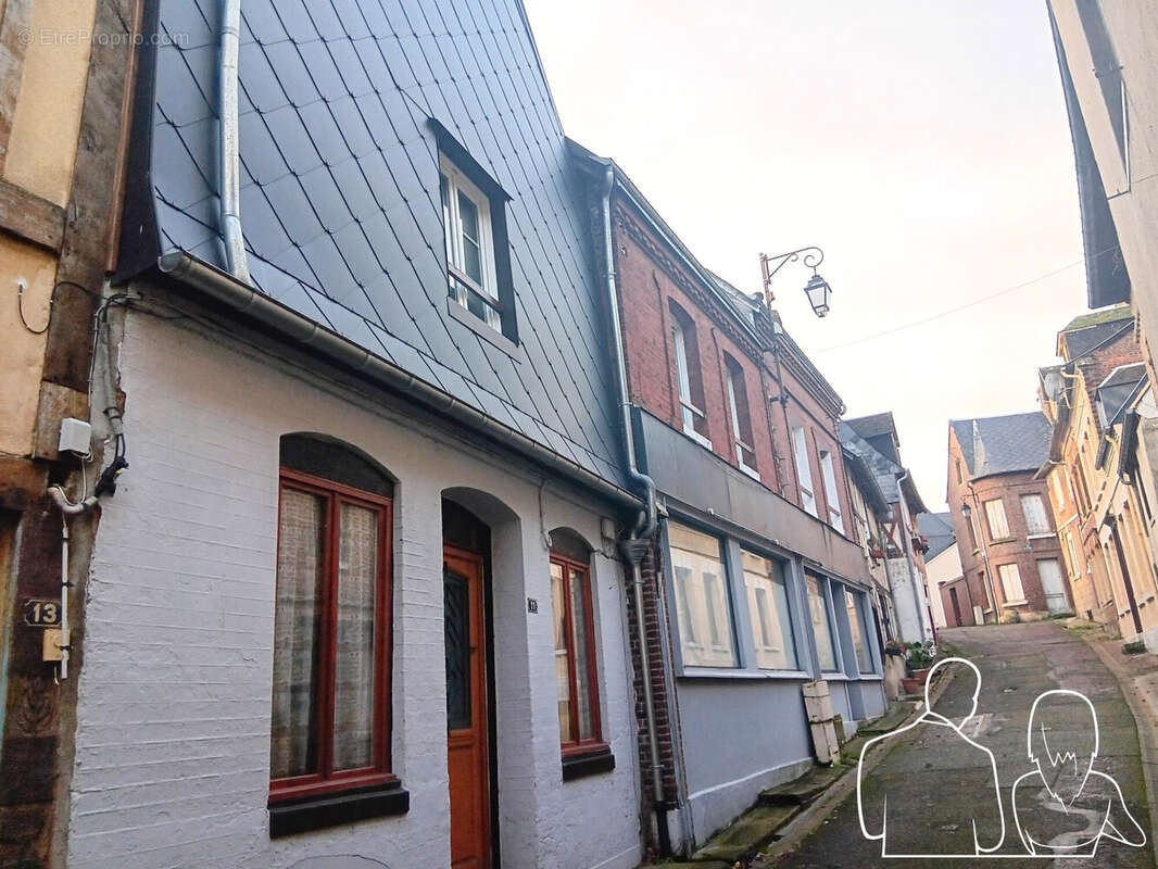 Appartement à QUILLEBEUF-SUR-SEINE
