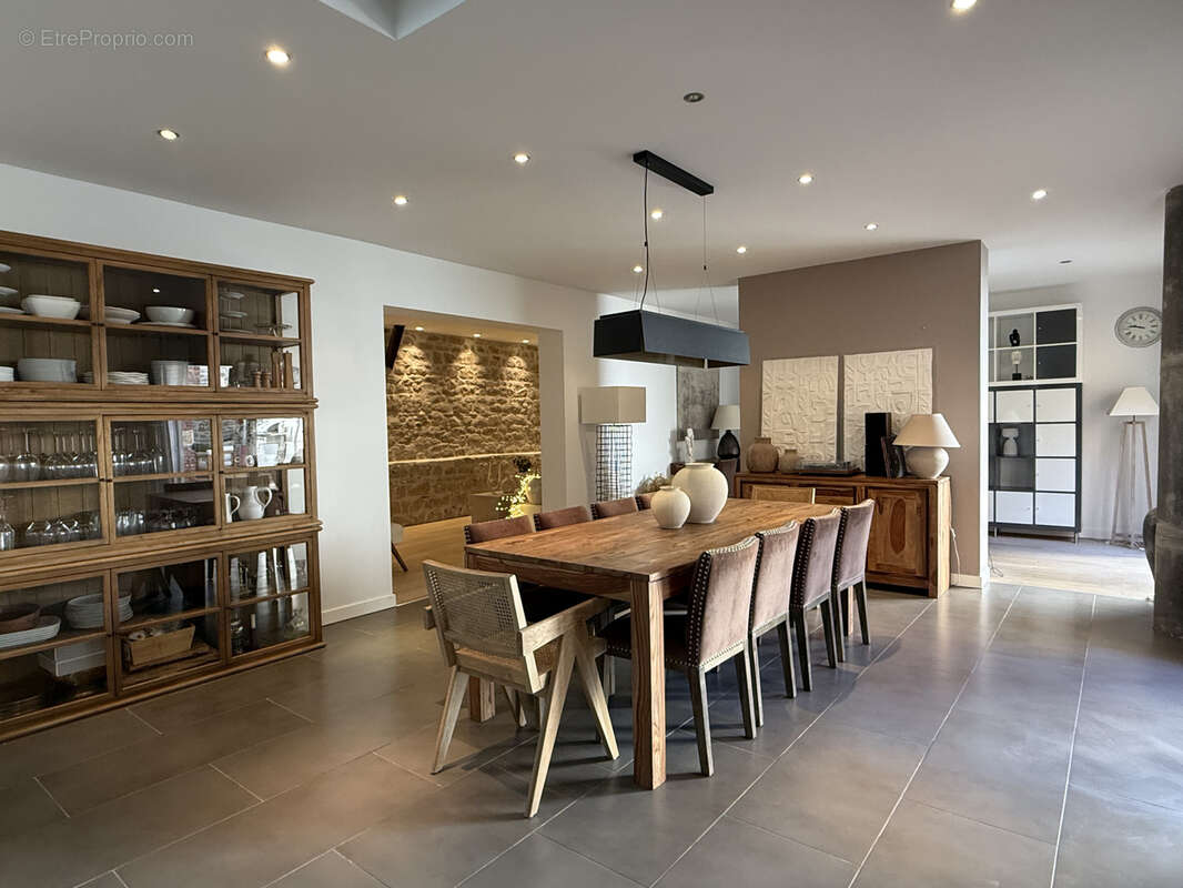 Maison à SAINT-ETIENNE