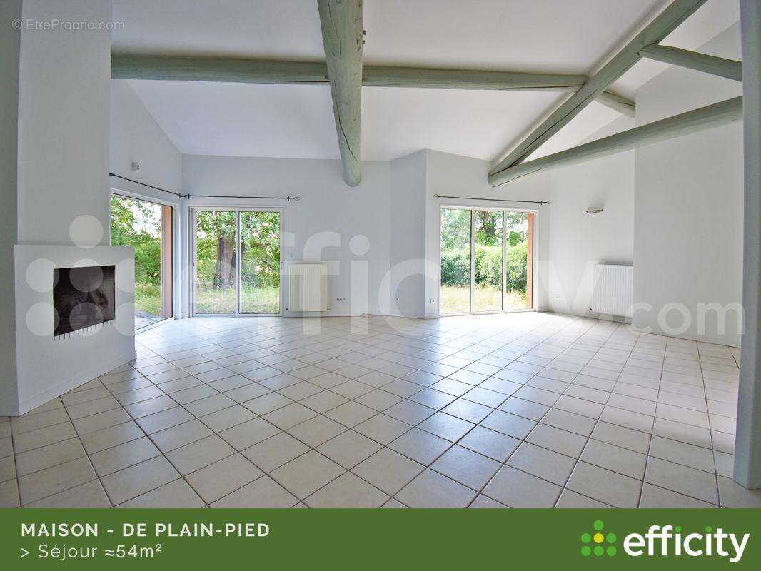 Maison 132 m² à Saint-Just-Saint-Rambert  - photo 12