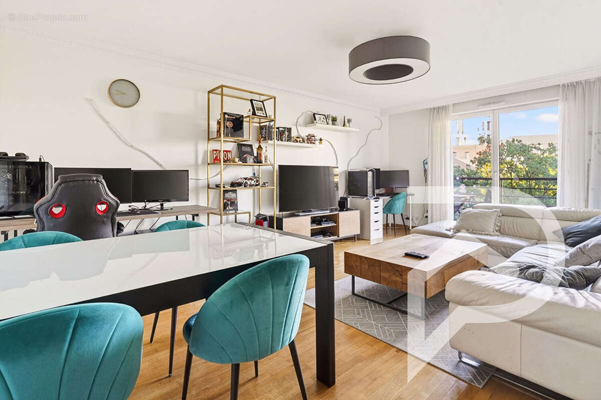 Appartement à ASNIERES-SUR-SEINE