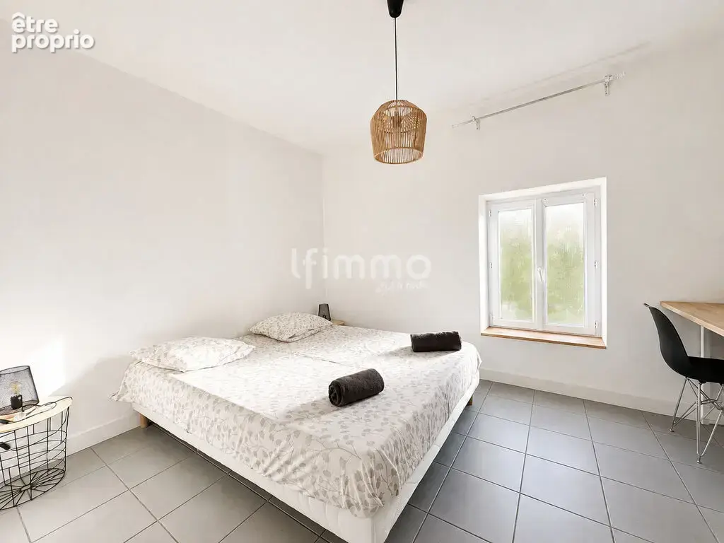 Appartement rez de chaussée 67m² 2 places de parking jardin 248m - photo 6