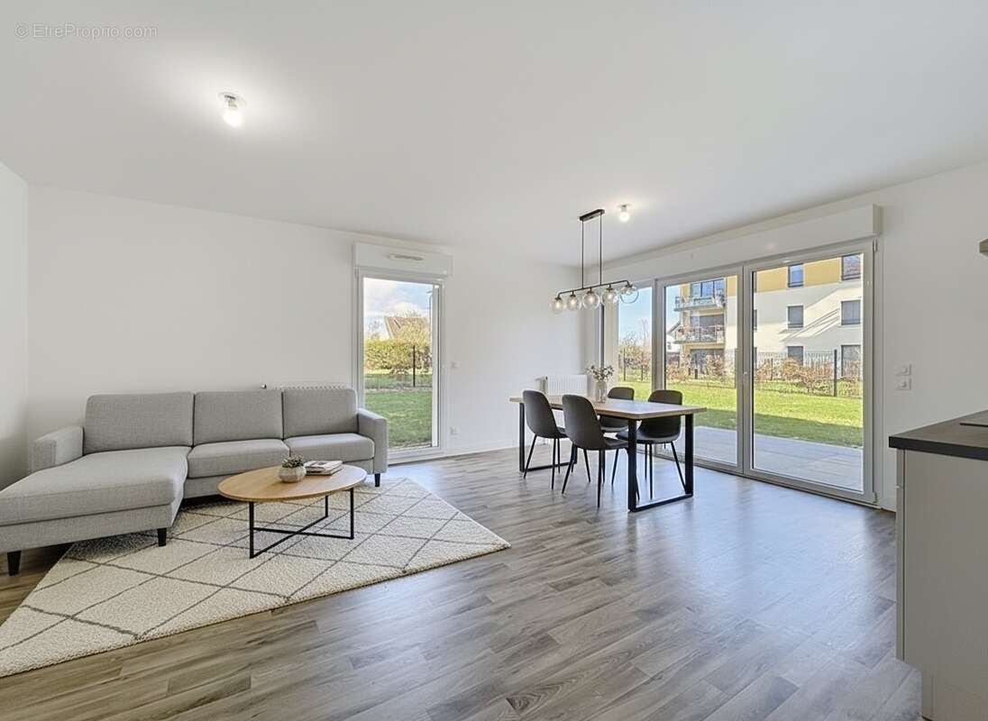 Appartement à EPRON