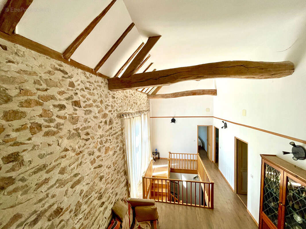 Maison à RIEUPEYROUX