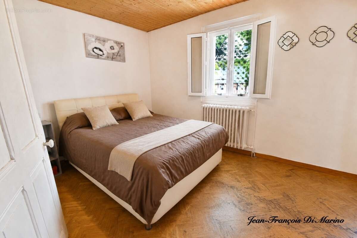 Maison à vendre 7 pièces CLUSES (74) - photo 16