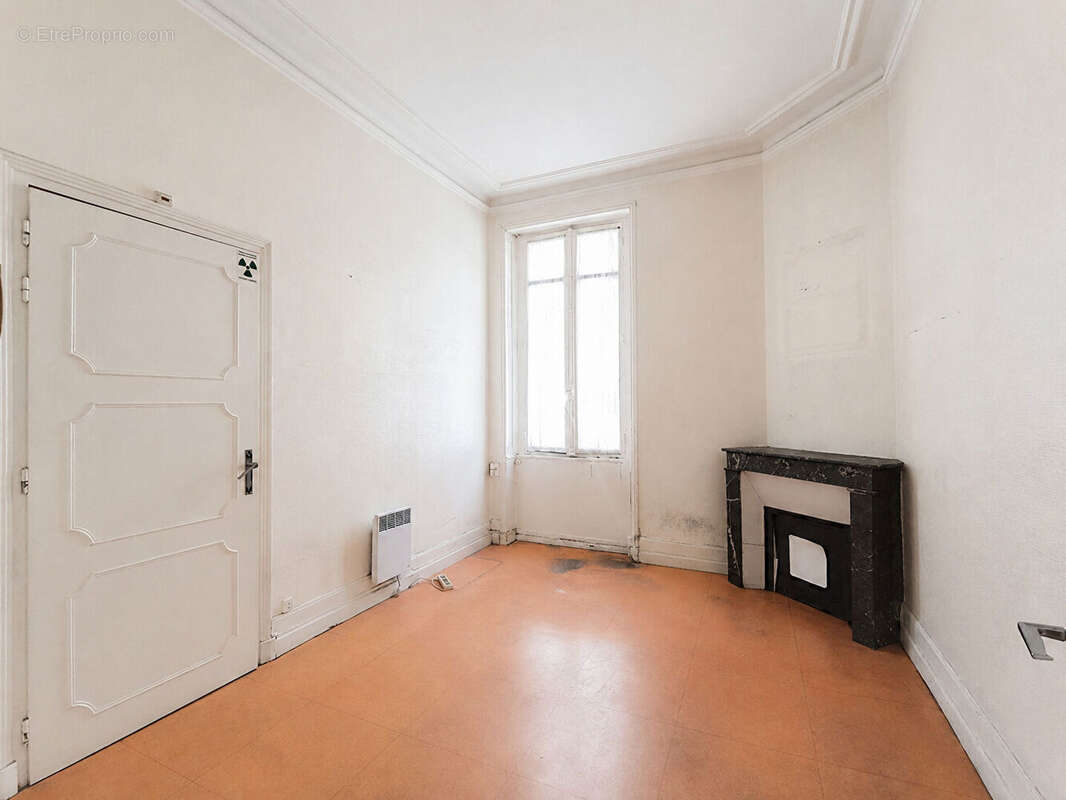 Immeuble Cognac 170 m2 - photo 9