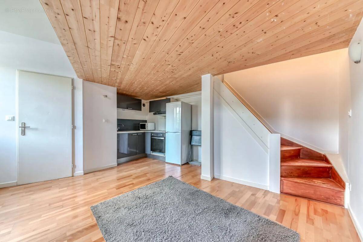 Appartement à LYON-6E