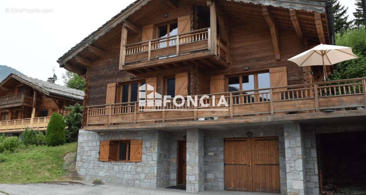 Un chalet d’exception, alliant charme authentique et confort - photo 4