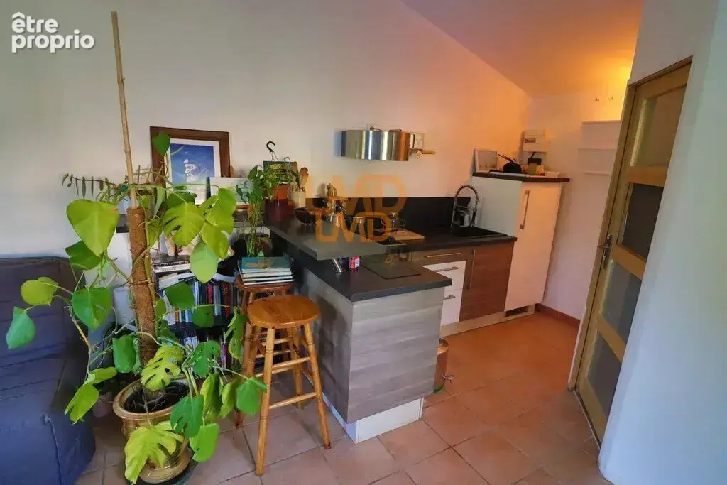 Saint Maximin: Maison T4 127m2 terrain 1000m2 - photo 14