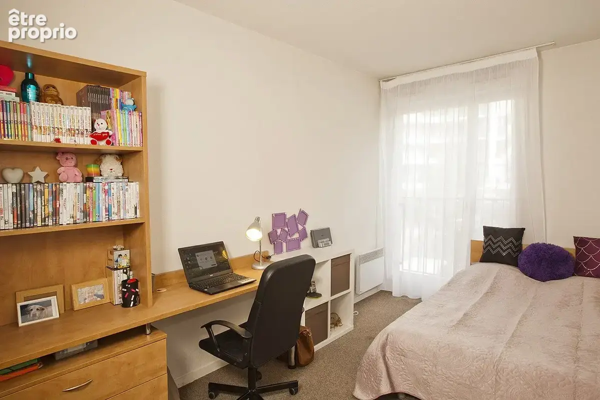 INVESTISSEMENT LOCATIF  Évry  Résidence Étudiante Les Estudines La Cathédrale - 5,01% de rentabilité - photo 3