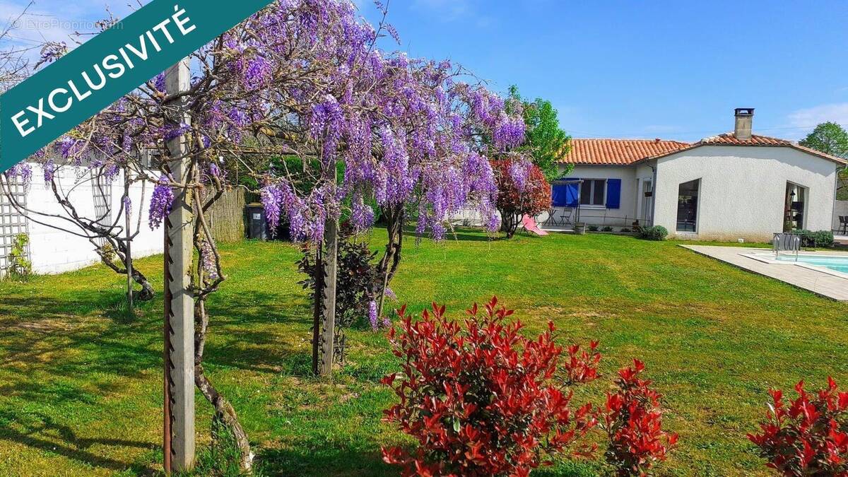 Photo 1 - Maison à MONTPON-MENESTEROL