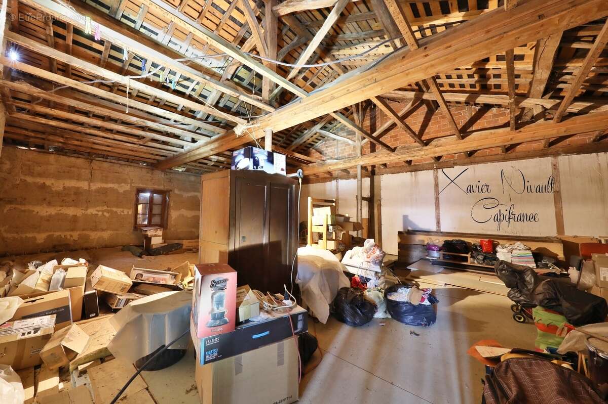 Maison à vendre 6 pièces proche de SAINT TRIVIER DE COURTES (01) - photo 17