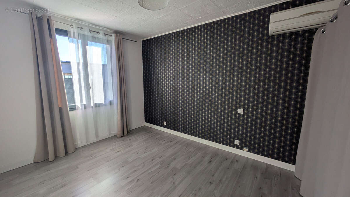 Plain pied -  4 chambres - FRESSINES - - photo 6