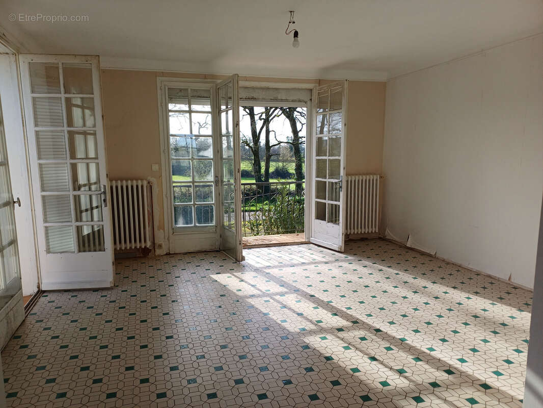 Maison à LA FERRIERE