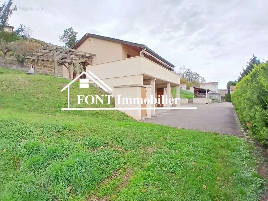 Maison à RIVE-DE-GIER