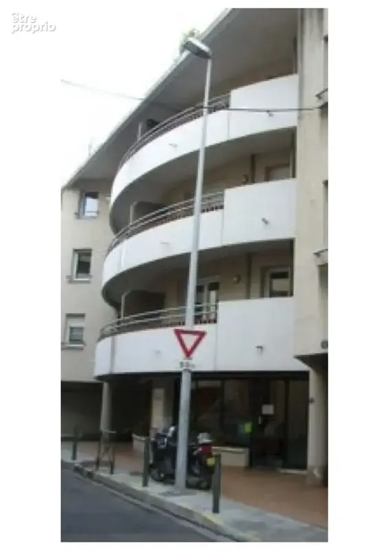 Ideal investisseur - T1 BIS meublé avec Parking Compans Caffareli - photo 2