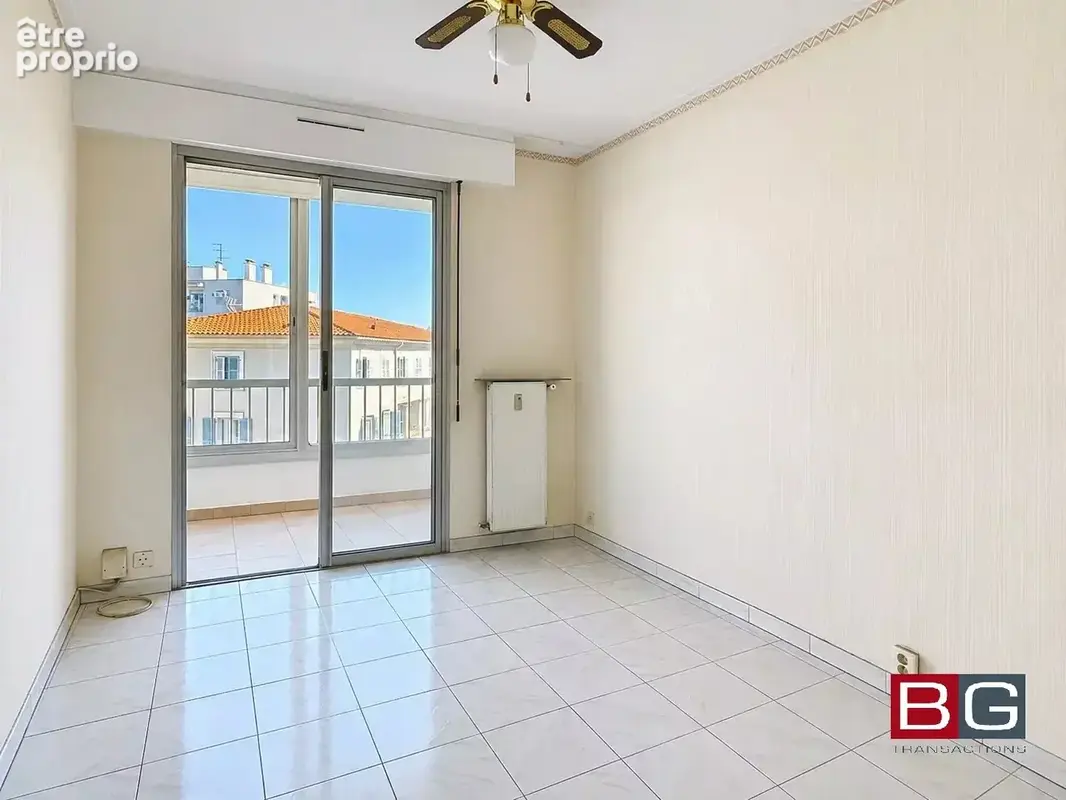 Bel appartement 4 pièces à Antibes - photo 2