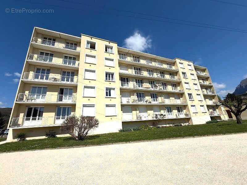 Appartement à SASSENAGE