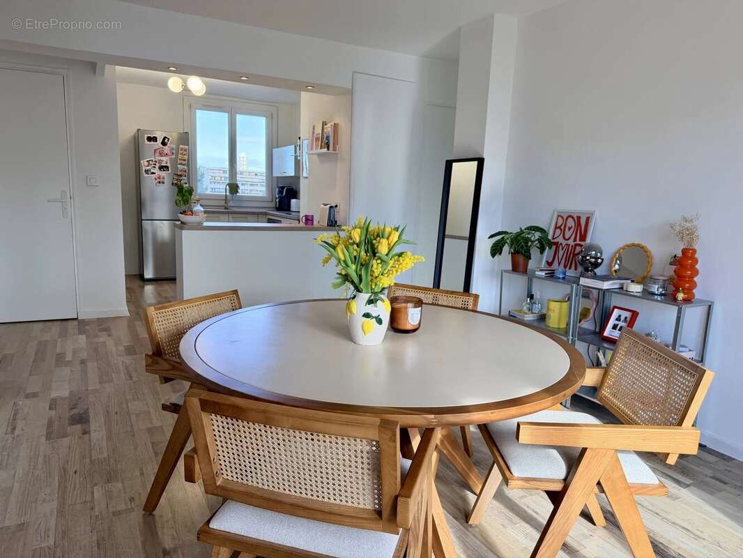 Appartement à MARSEILLE-10E