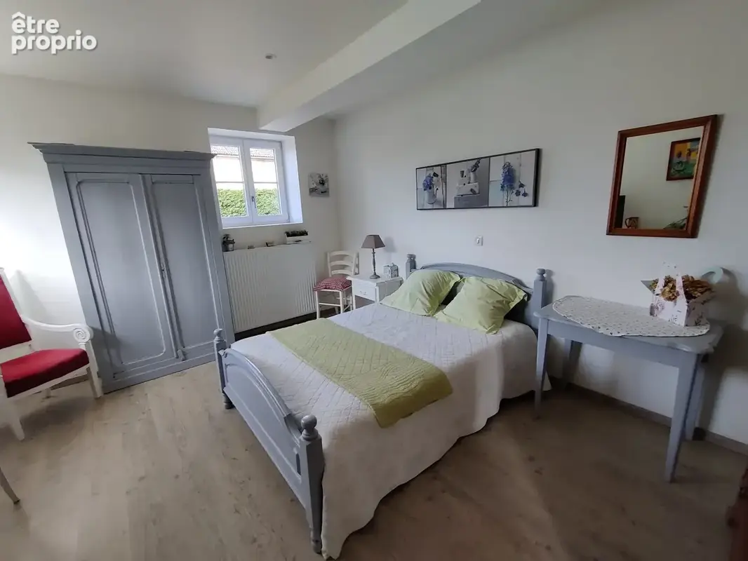 Maison 6 pièces 260 m² à vendre à Sainte-Radegonde (86300) - photo 9