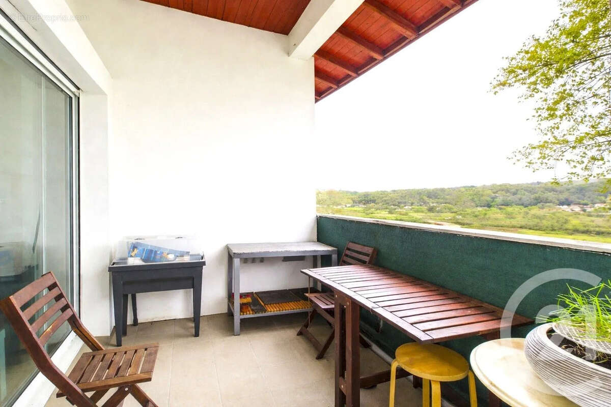 Appartement à LARRESSORE