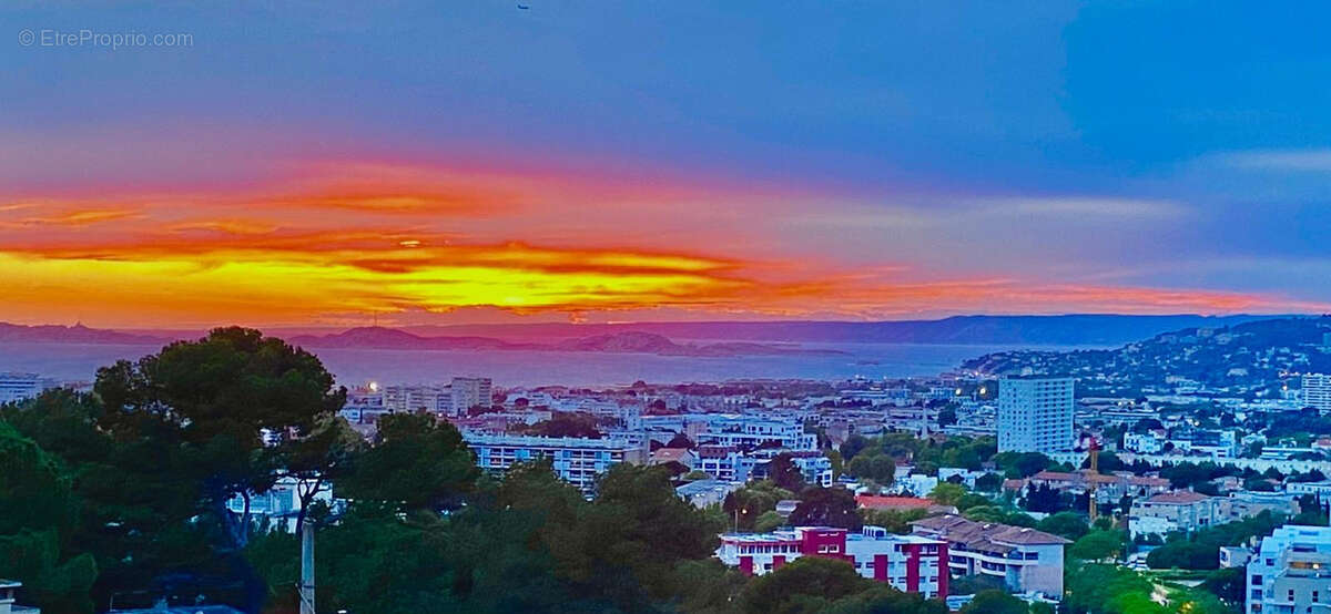 Maison à MARSEILLE-9E