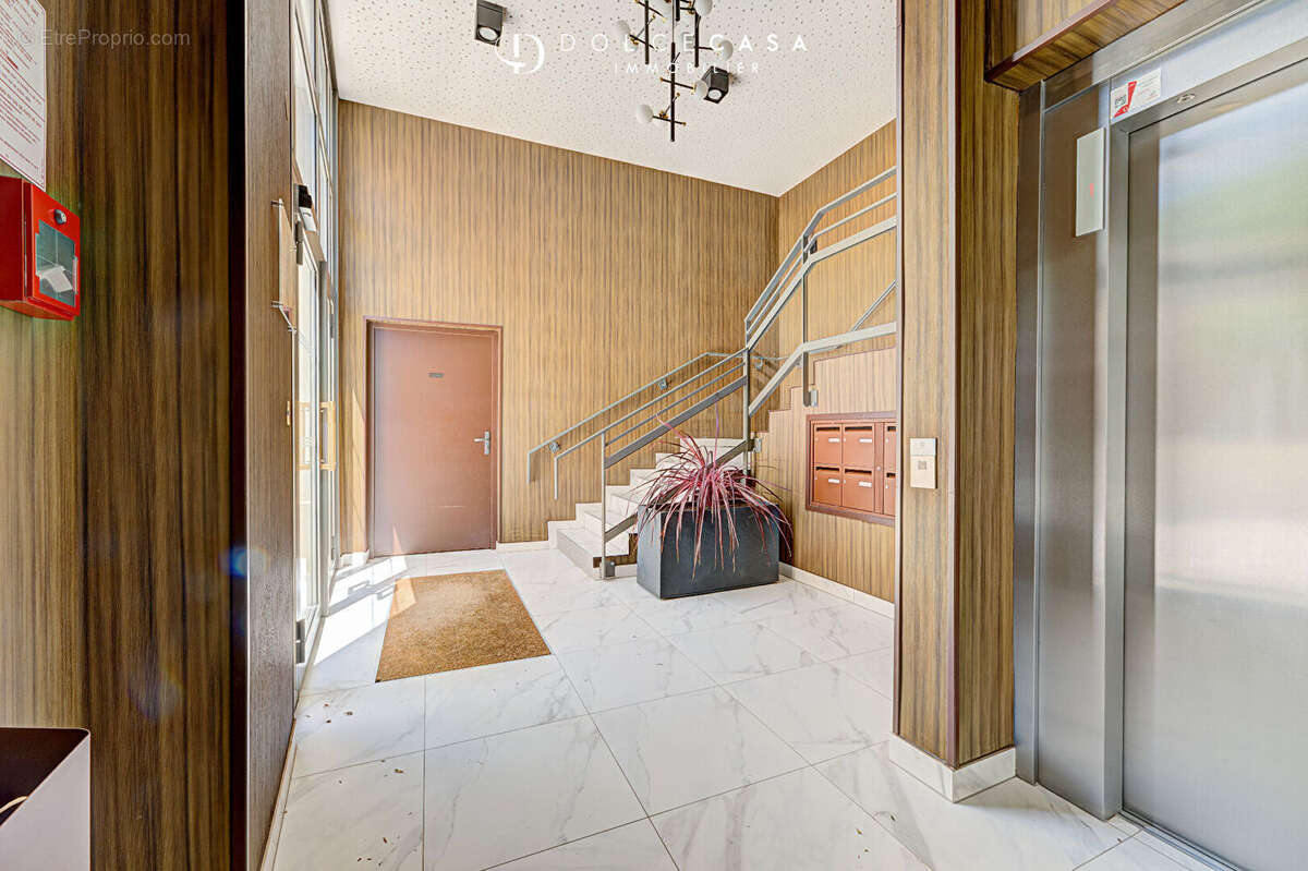Appartement à NOGENT-SUR-MARNE