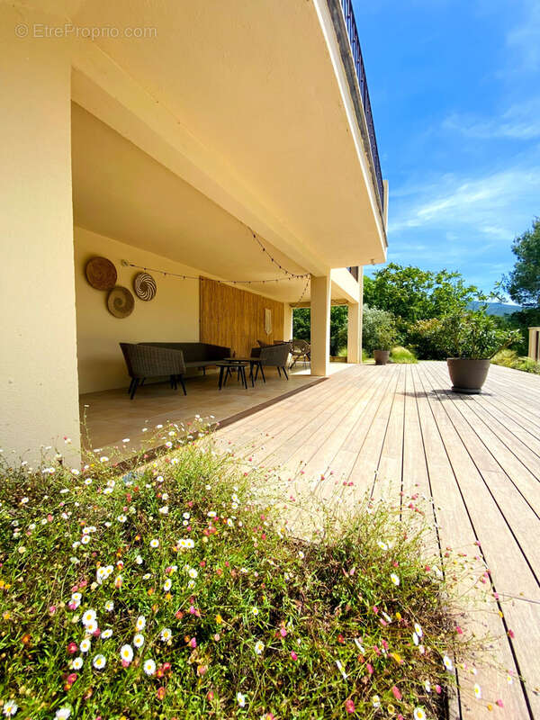 Maison à VAISON-LA-ROMAINE