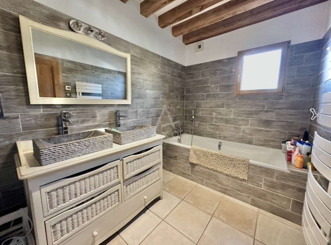 Maison à VERNEUIL-SUR-AVRE