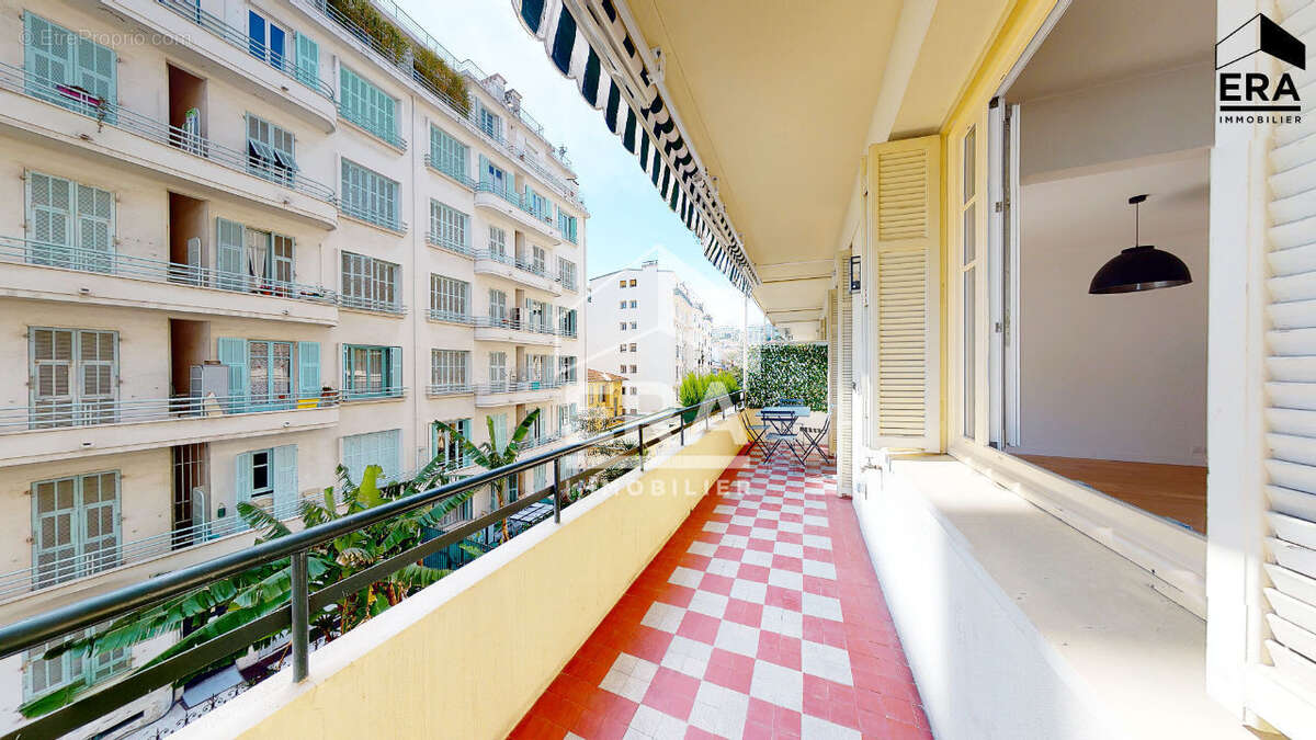 Appartement à NICE
