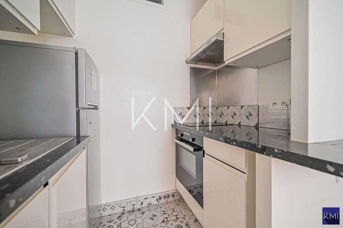 Appartement à PARIS-12E