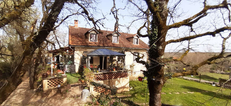 Maison à LIMOGNE-EN-QUERCY