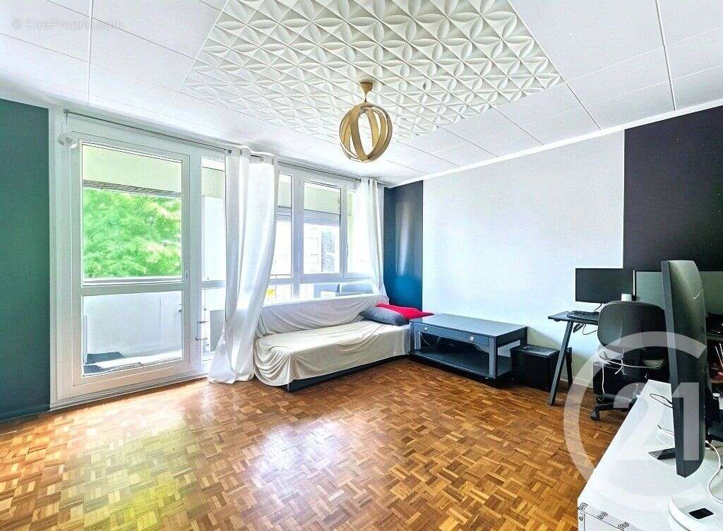 Appartement à VENISSIEUX