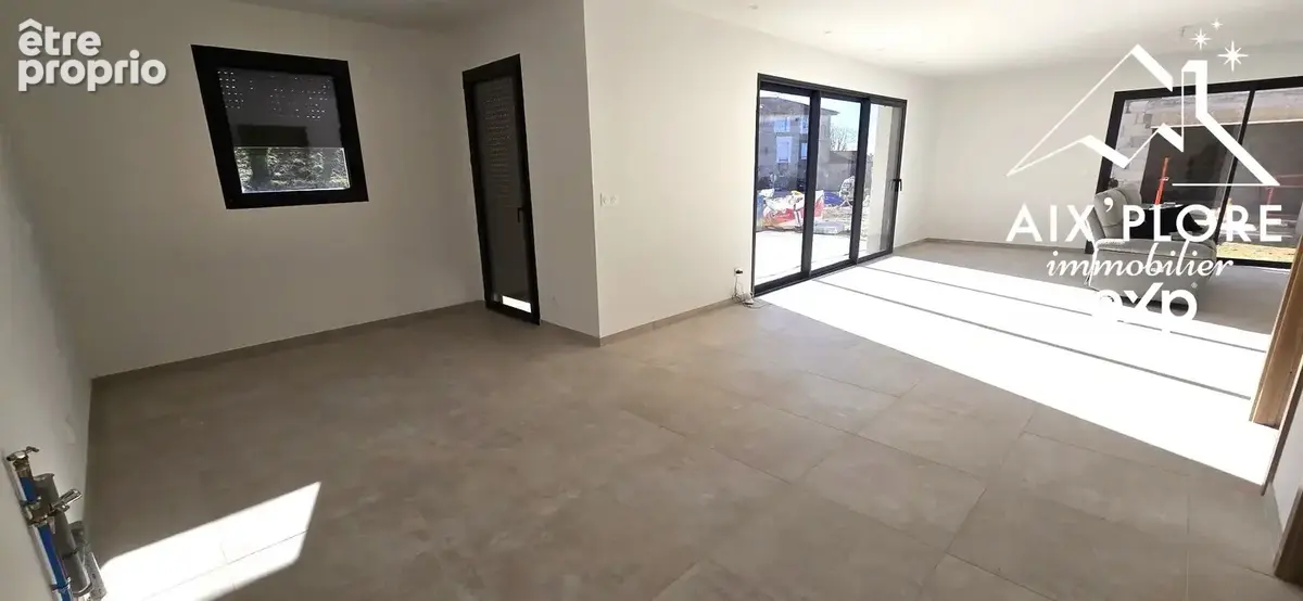 Maison 138 m² à Amberieu-En-Bugey  - photo 5