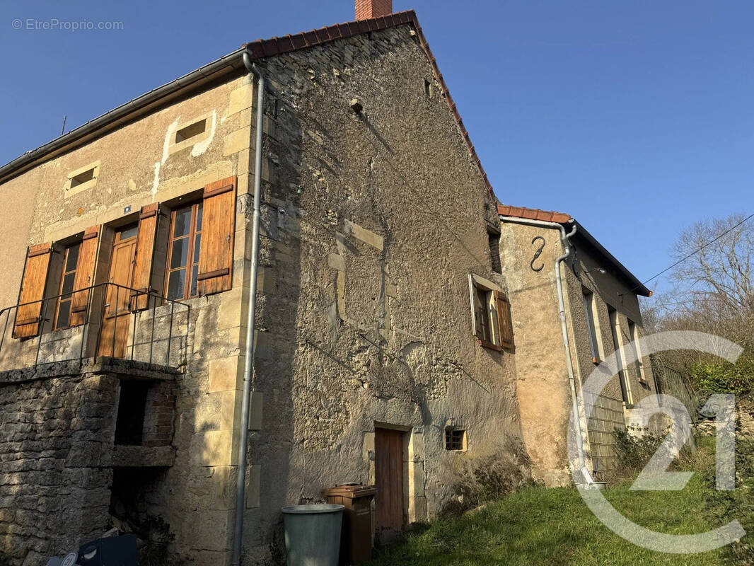 Maison à CHALLEMENT