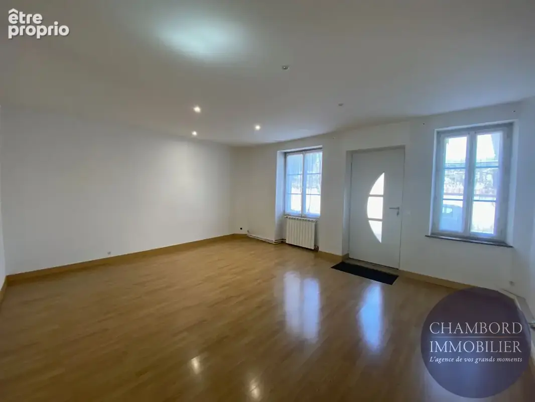 Maison familiale 7 pièces à vendre à Cellettes - 262 000 - photo 4