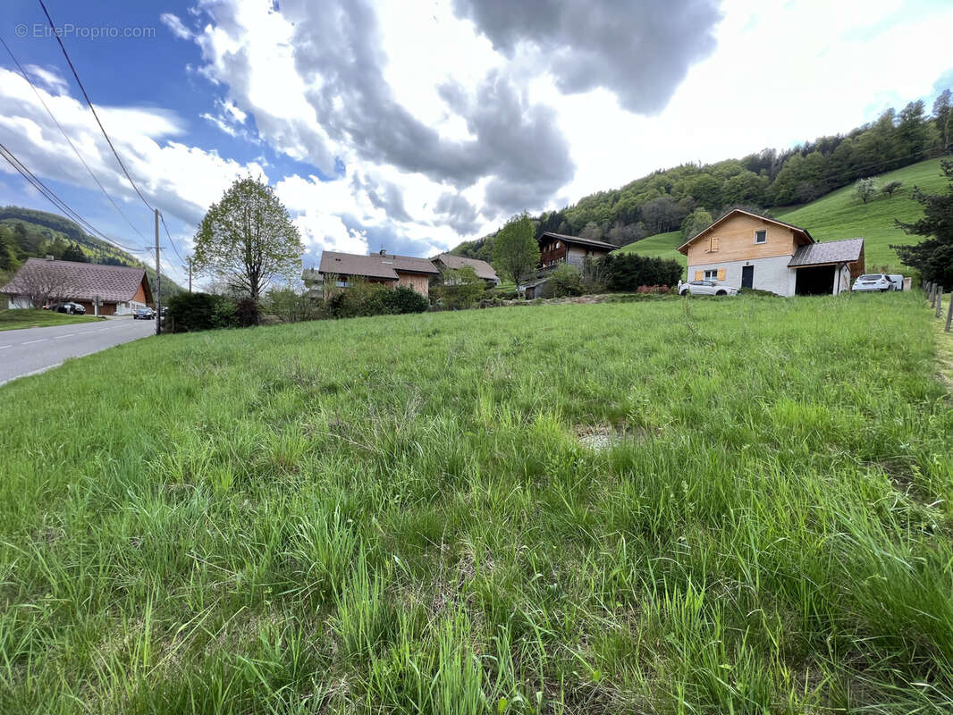 Terrain à LES CLEFS