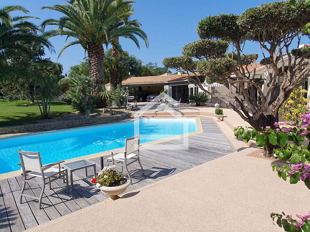 Maison à SAINT-MARTIN-DE-RE