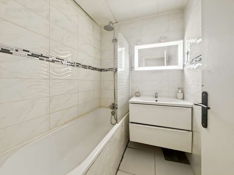 Appartement 4 pièces 76 m2 Chenôve (21) - photo 9