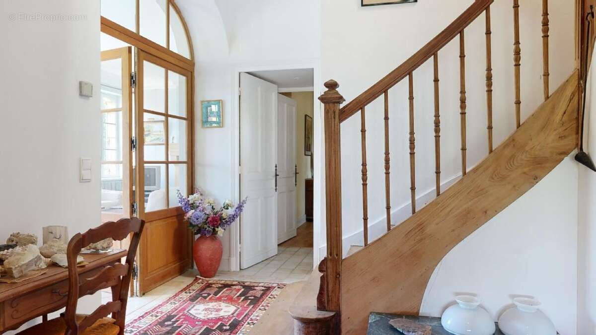 Maison-de-Maitre-gite-et-tennis-a-SARLAT-07042023_ - Maison à SARLAT-LA-CANEDA