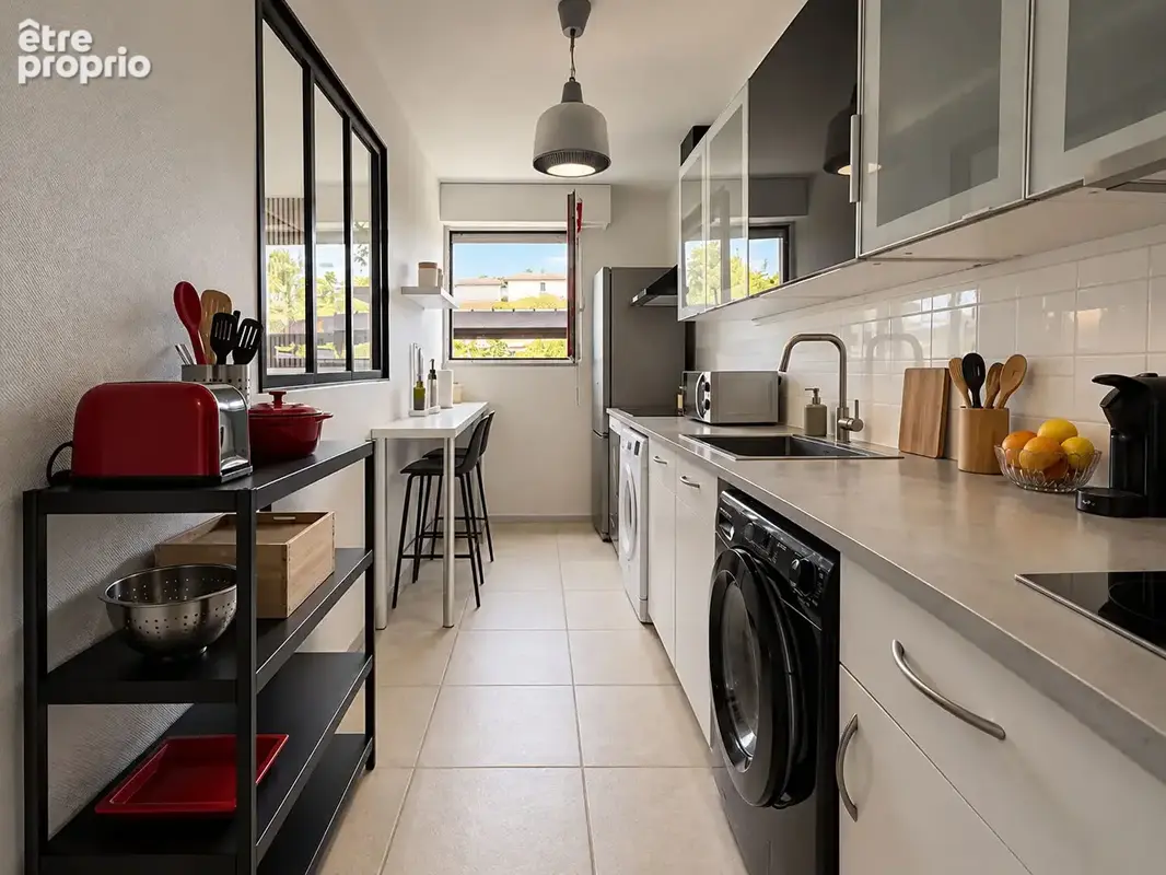 Mérignac - Appartement T4 de 86 m², rénové, avec extérieur et parking - photo 4