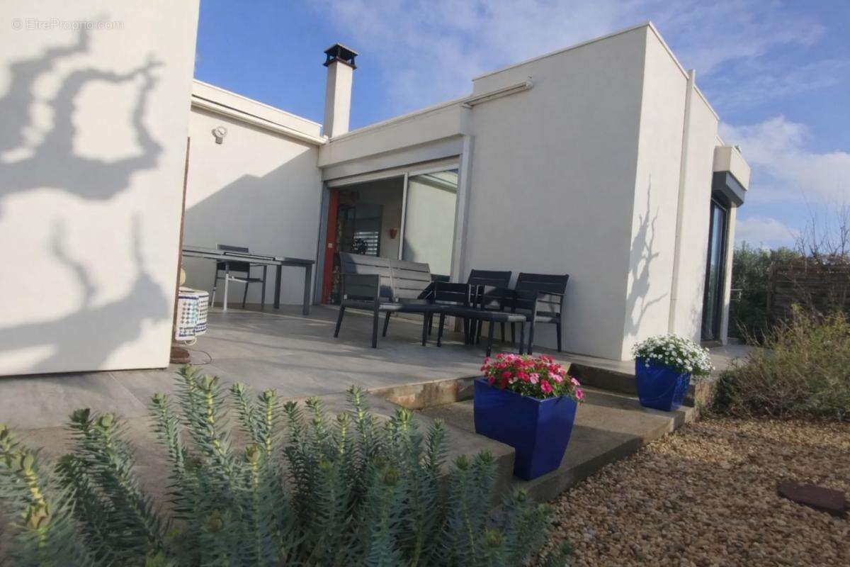 Maison à MEZE