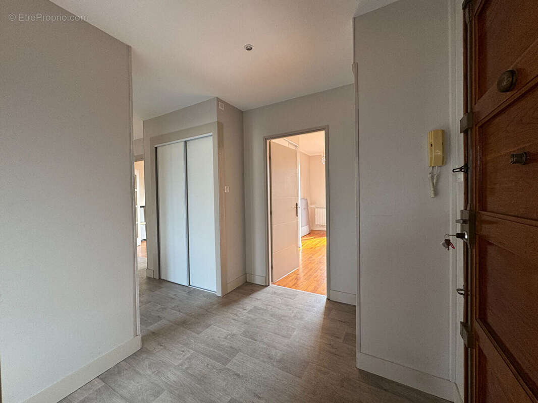 Appartement à ALBERTVILLE