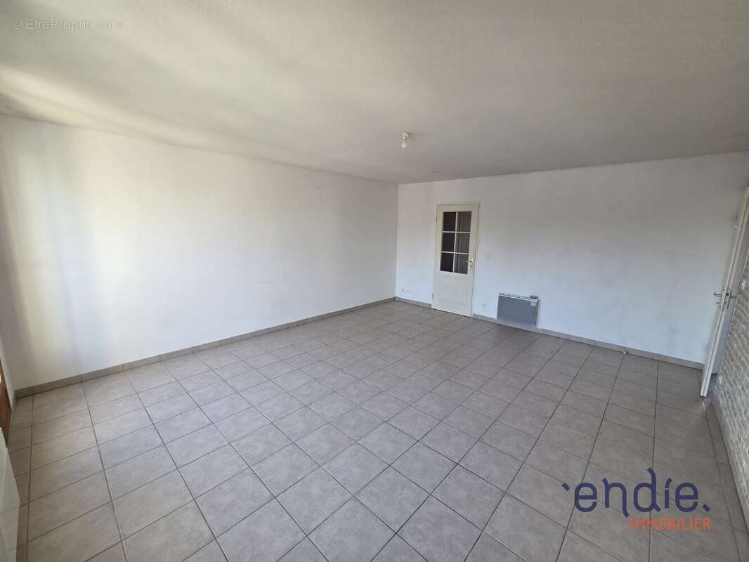 Appartement à LABASTIDE-BEAUVOIR
