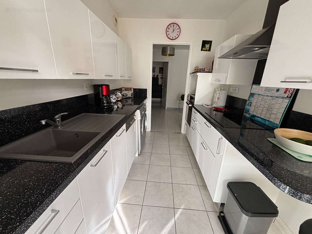 Appartement à MARSEILLE-12E