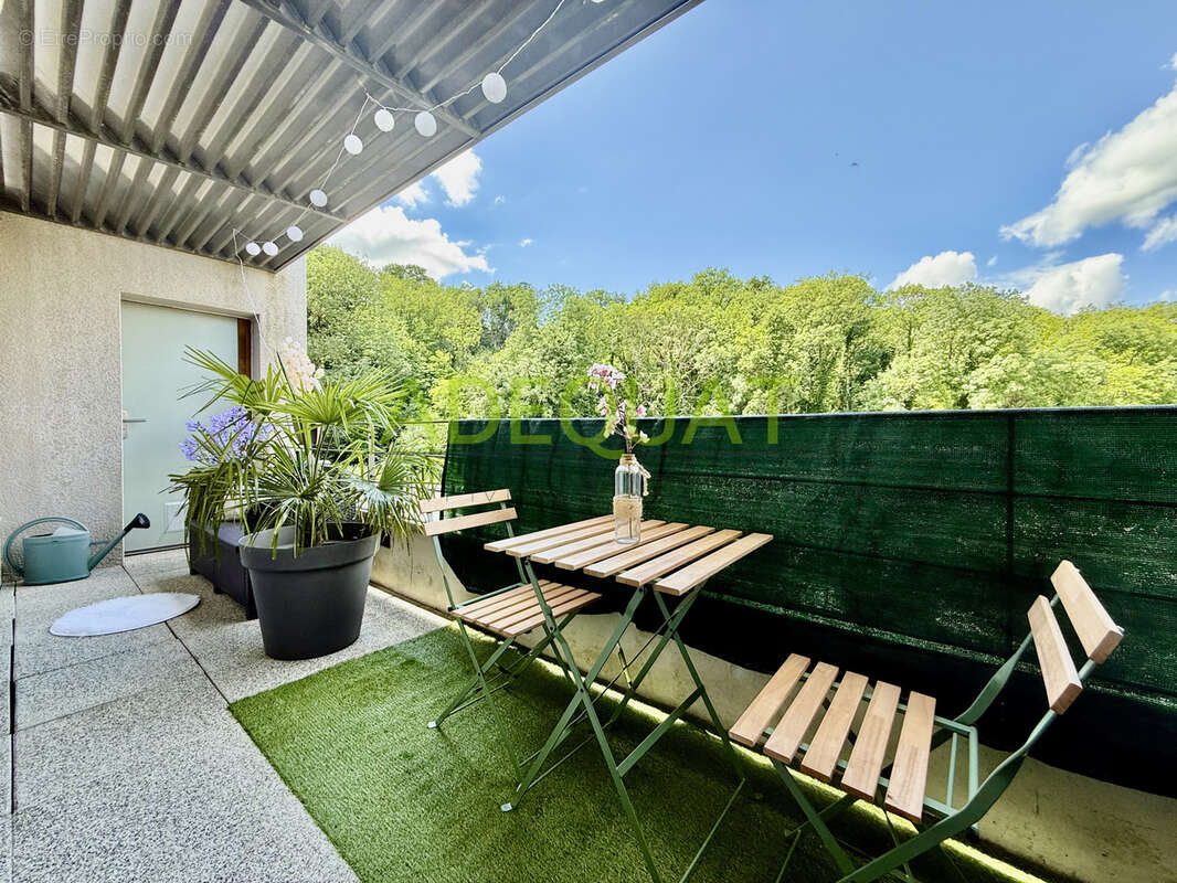 Appartement à L'ISLE-D'ABEAU